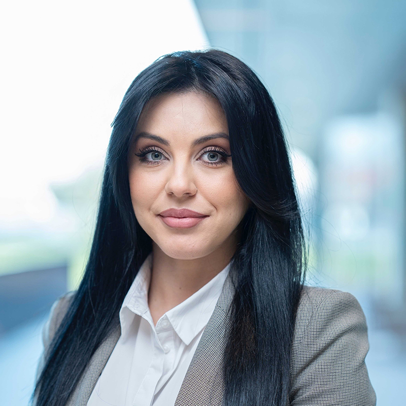 Alexandra Gheorghe KPMG